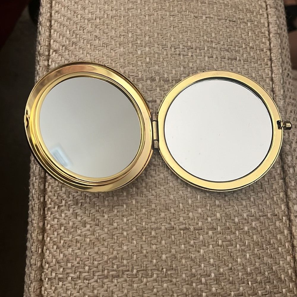Vintage jeweled compact - Picture 4 of 10